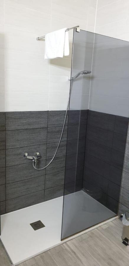 Hotel O Camino 埃巴尔科-德巴尔德奥拉斯 外观 照片