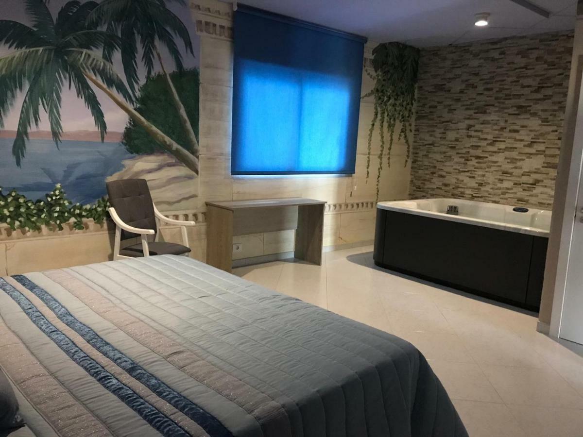 Hotel O Camino 埃巴尔科-德巴尔德奥拉斯 外观 照片